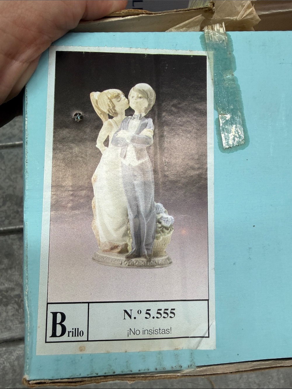 Lladro Porcelain Cake Topper - White Gown & Blue Suit - Picture 8 of 8